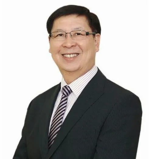 Raymond Chu - Real Estate Agent at Golden Peak Property - Chatswood