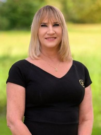 Deanne Kelly - Real Estate Agent at Century 21 Platinum Agents - Gympie & the Cooloola Coast