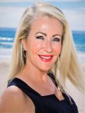Debbie Frizelle - Real Estate Agent From - Raine & Horne - Broadbeach