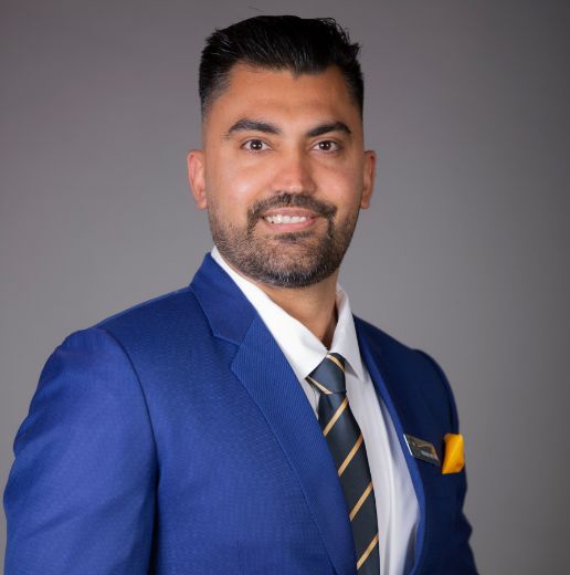 Deep Aulakh - Real Estate Agent at Vicland Realty - EPPING