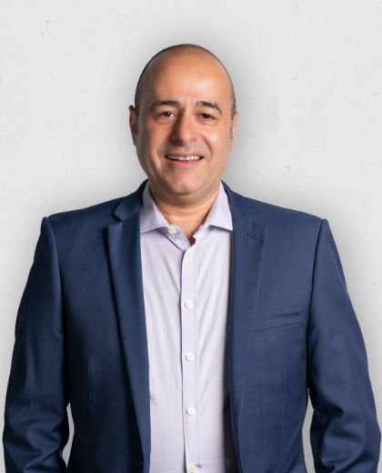 Denis Stavropoulos - Real Estate Agent at James Perry - Oakleigh