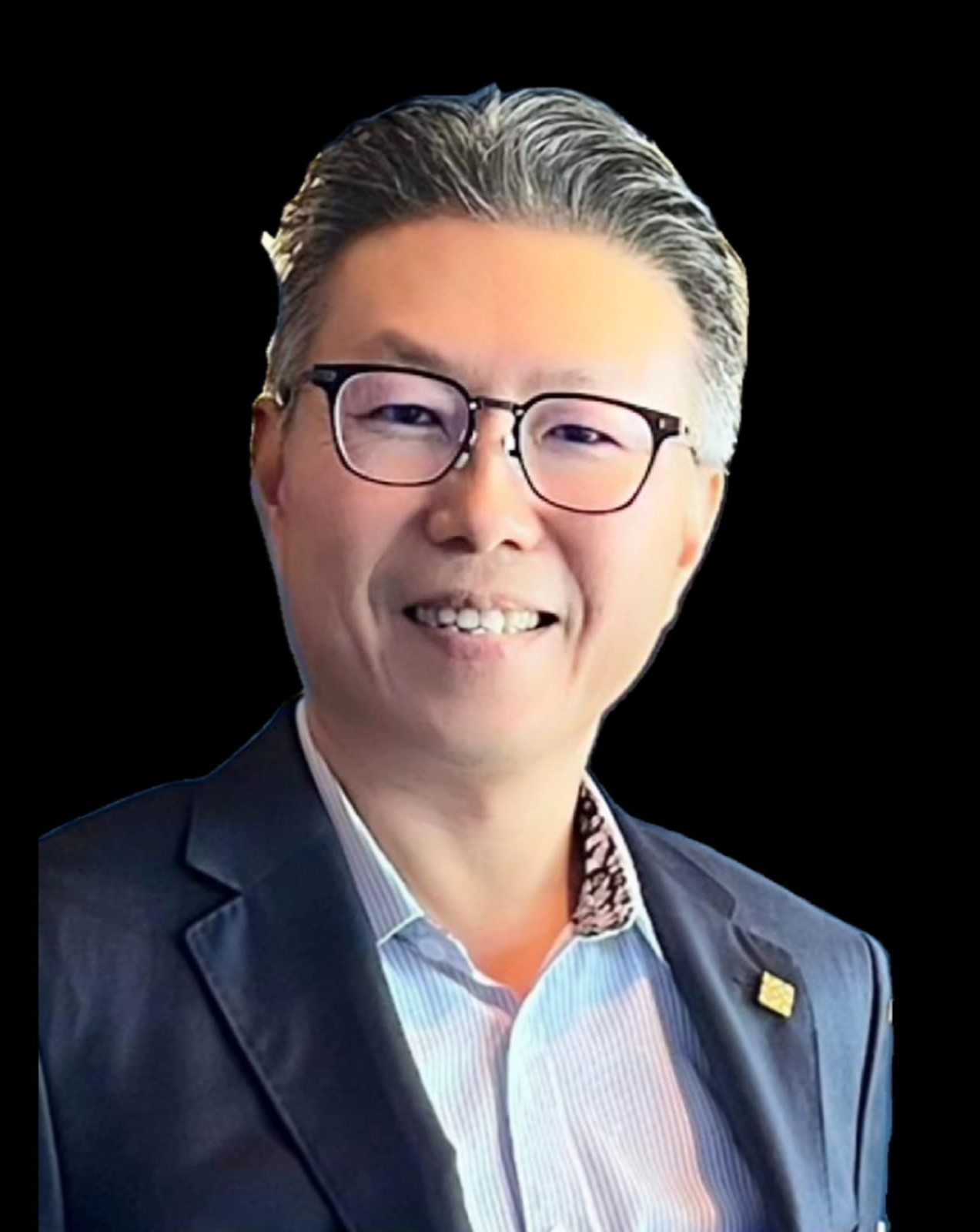 Dennis CL Yeung Real Estate Agent