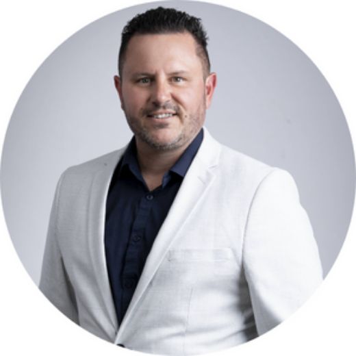 Derek Stone - Real Estate Agent at Z Realty Group Pty Ltd - GREGORY HILLS