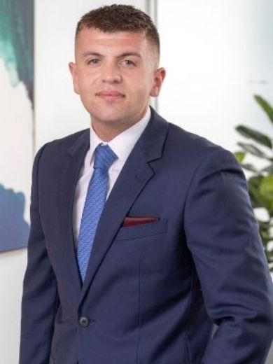 Dion Dibella - Real Estate Agent at Barry Plant -  Essendon