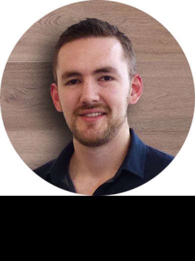 Dominic Weakley - Real Estate Agent at SA Housing Centre - HACKNEY