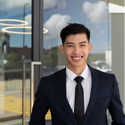 Tai Minh Nguyen - Real Estate Agent at Raine & Horne Hoxton Park | Green Valley