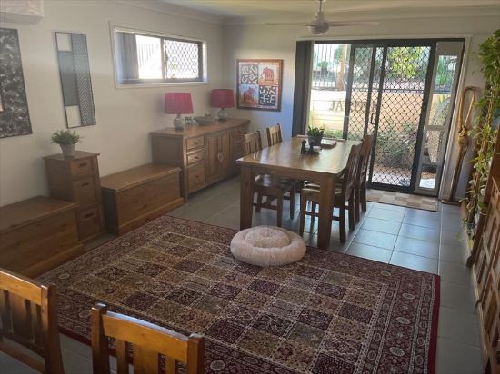 1/136 Albert Street, Bethania, Qld 4205