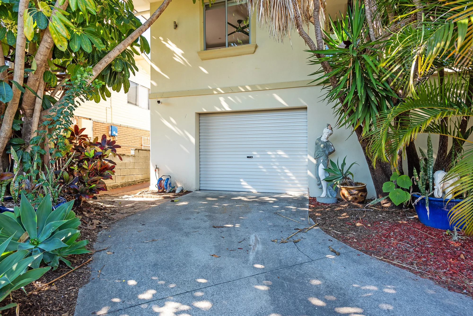 1/28b Harley Street, Labrador, Qld 4215