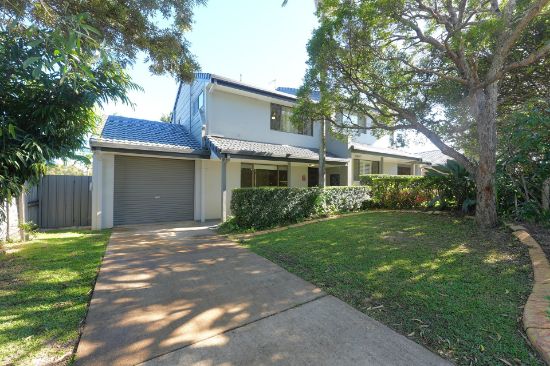 1/4 Corunna Crescent, Ashmore, Qld 4214