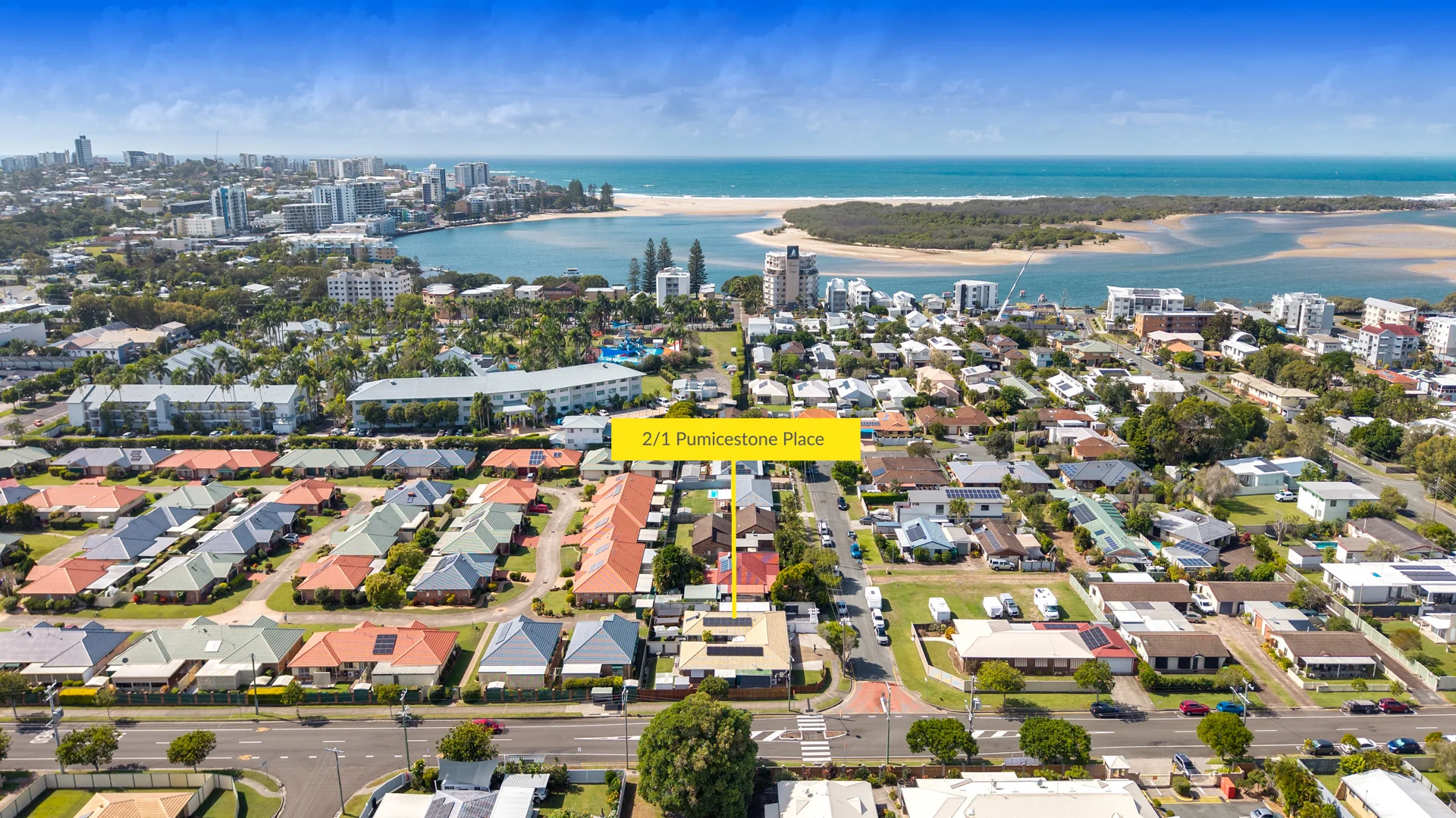 2/1 Pumicestone Place, Golden Beach, Qld 4551