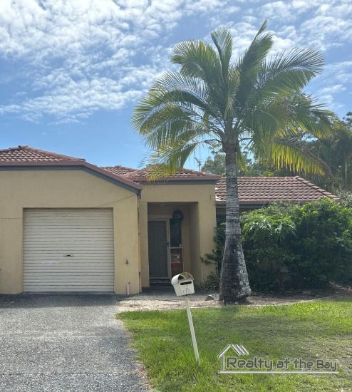 2/115 Greenacre Drive, Parkwood, Qld 4214