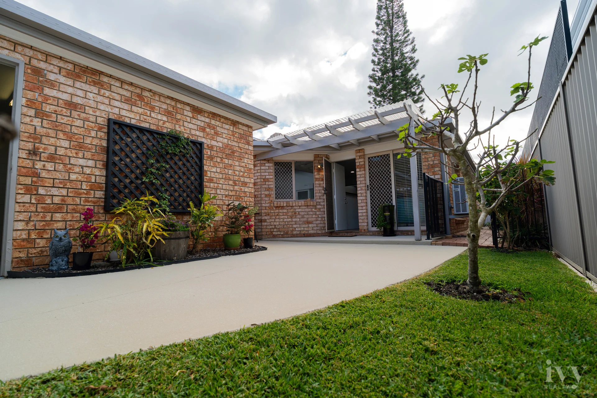 2/17 Cawthray Street, Biggera Waters, Qld 4216
