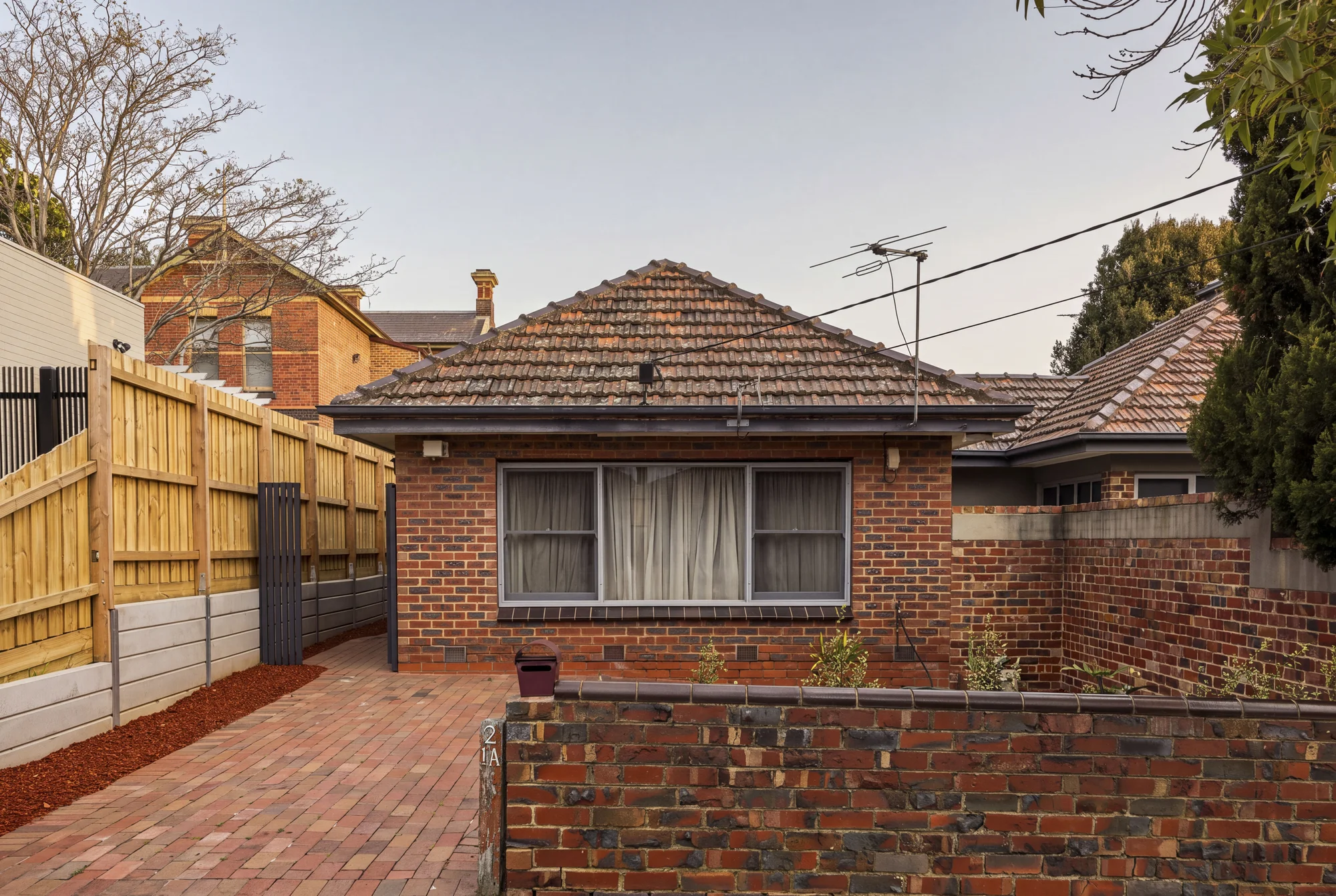 2/1A Gilsland Road, Murrumbeena, Vic 3163