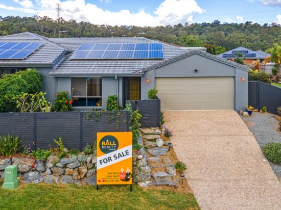 2/26 Faraday Circuit, Pacific Pines, Qld 4211