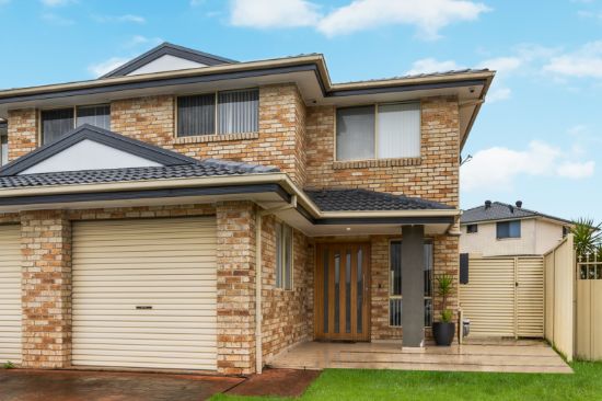 2/9 Norn Close, Greenfield Park, NSW 2176