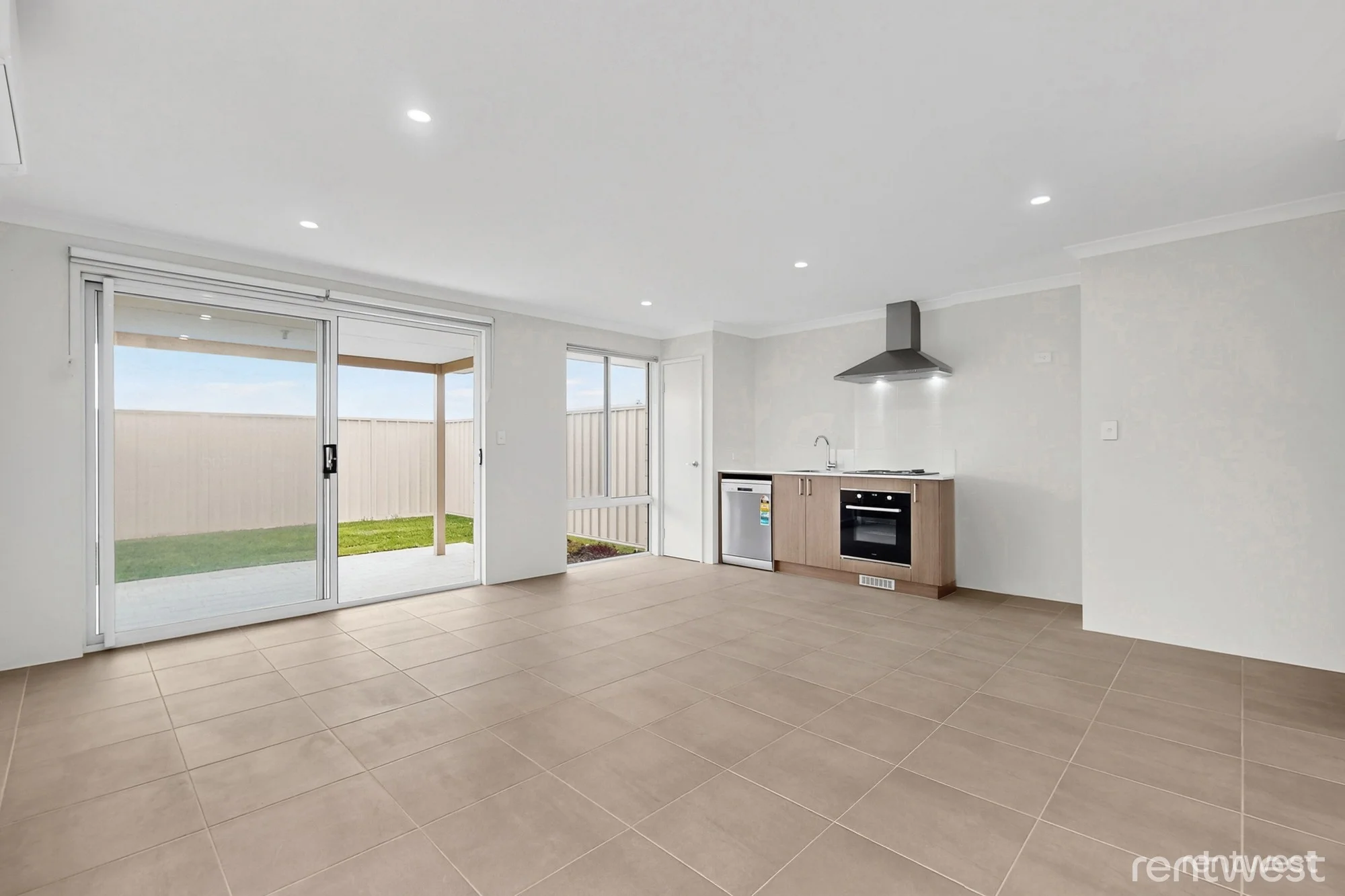 27A Dunraven Rd, Two Rocks, WA 6037