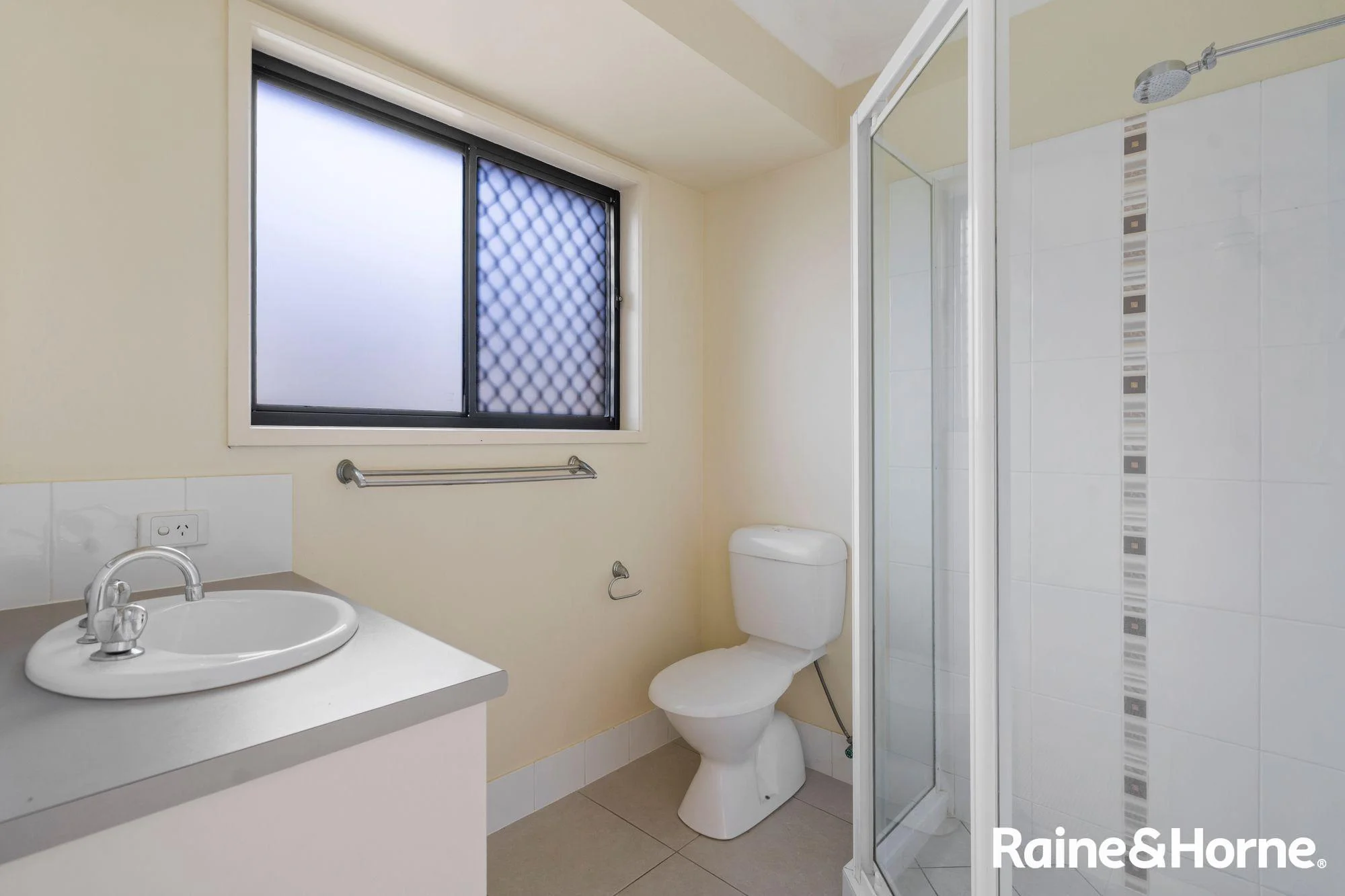 3 Rainbird Circuit, Kallangur, Qld 4503