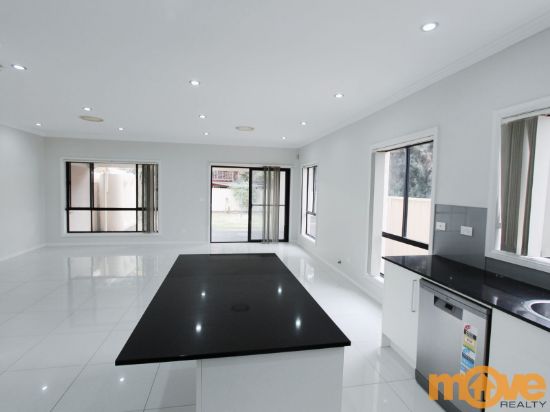30B Reynolds Street, Toongabbie, NSW 2146