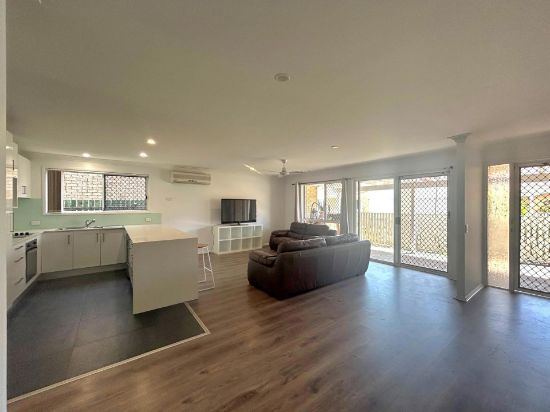 31/154 Currumbin Creek Road, Currumbin Waters, Qld 4223
