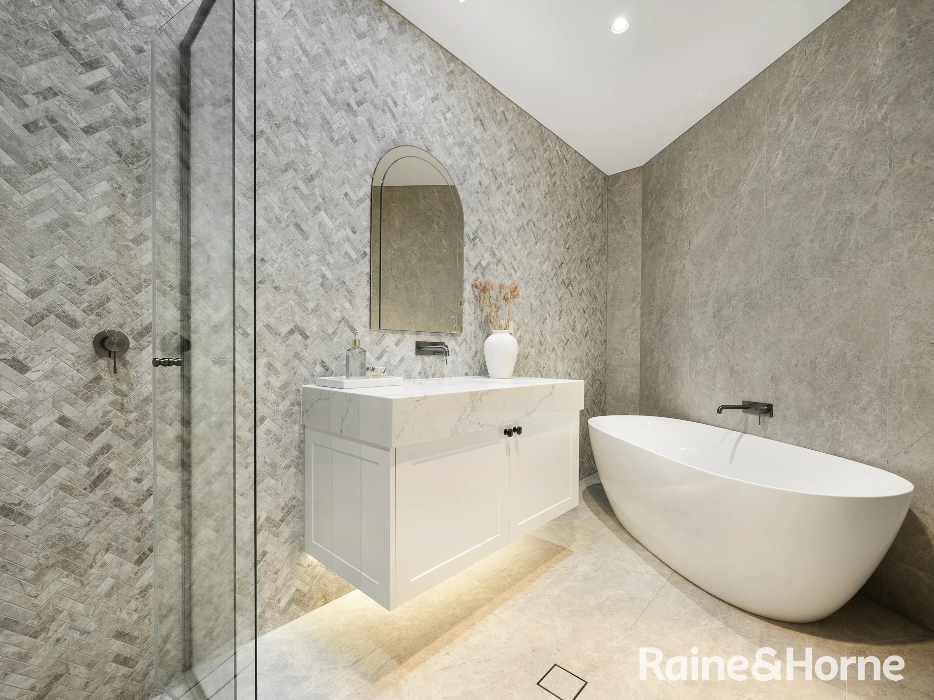 6 Toni Crescent, Ryde, NSW 2112