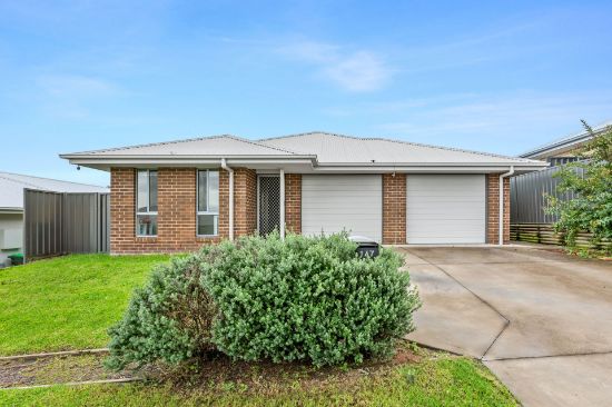 7 Silkstone Street, Farley, NSW 2320