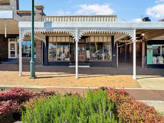 80 Bridge Street, Uralla, NSW 2358