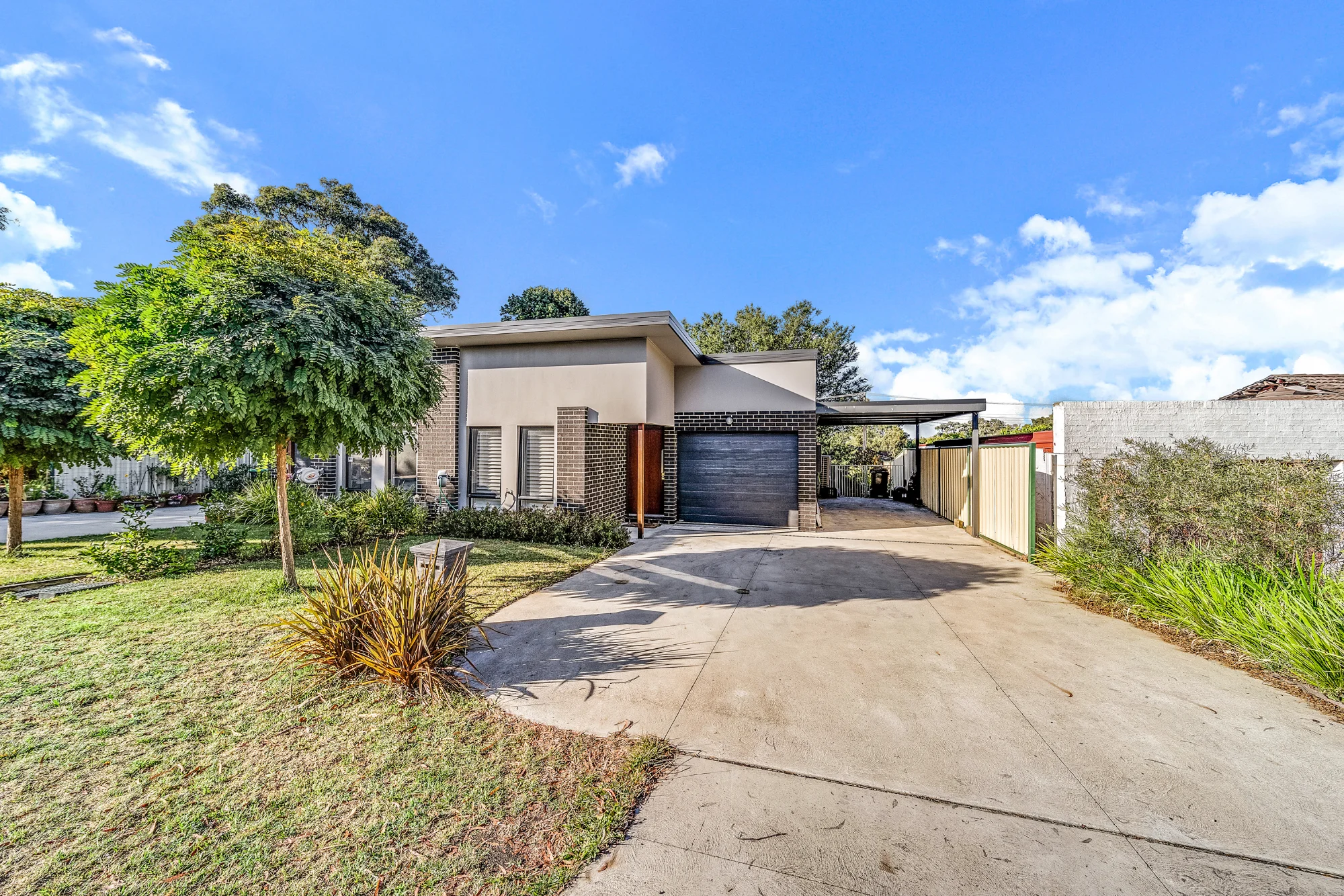 8B Broadby Close, Spence, ACT 2615