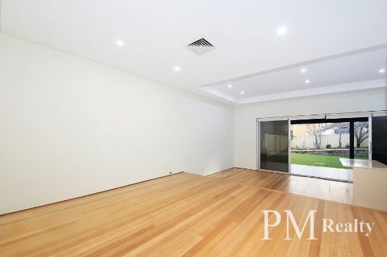 9 Bonds Rd, Punchbowl, NSW 2196