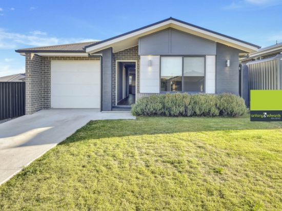 9A Hogg Place, Goulburn, NSW 2580