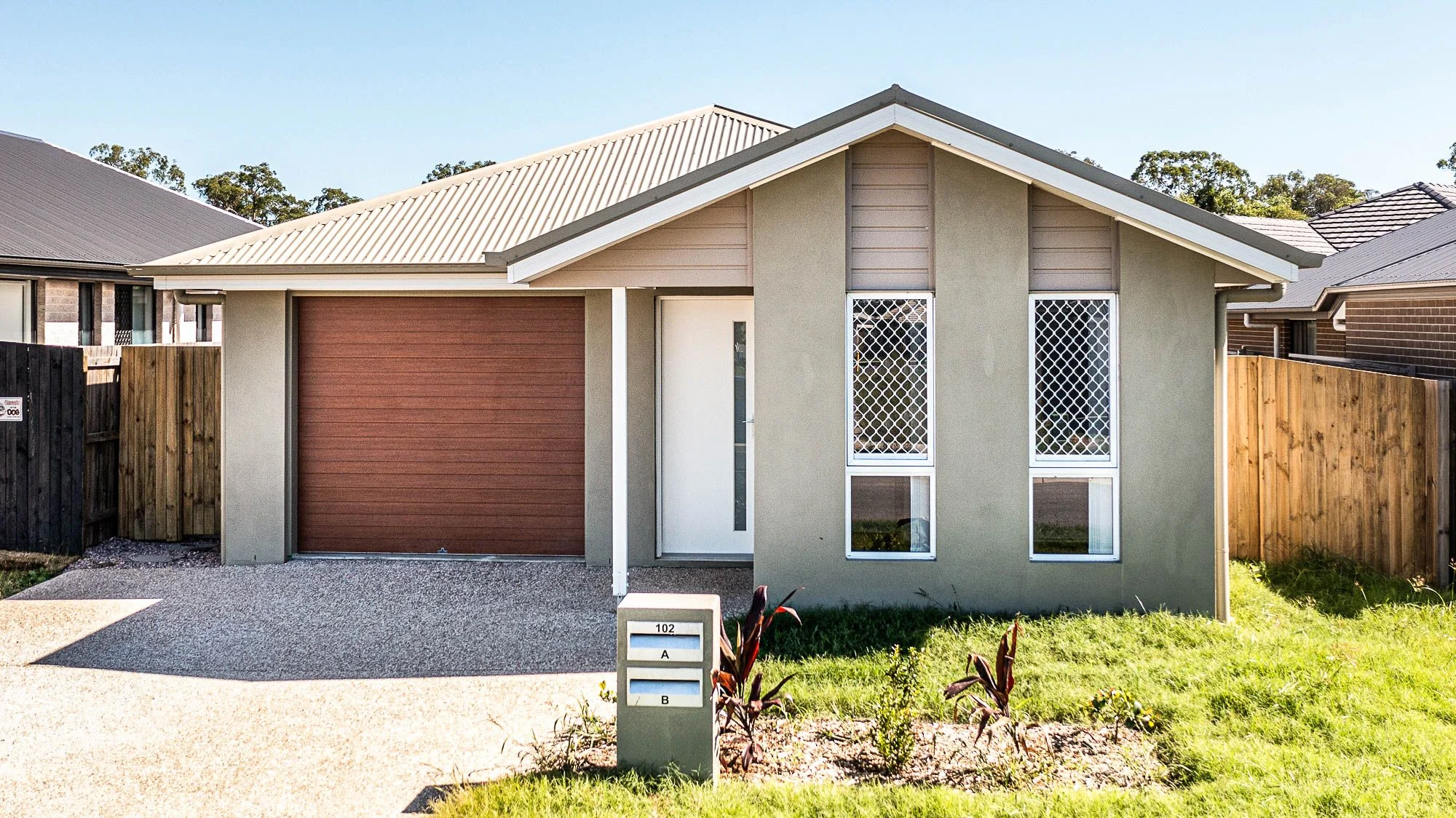 2/102 Regatta Circuit, Burpengary QLD 4505