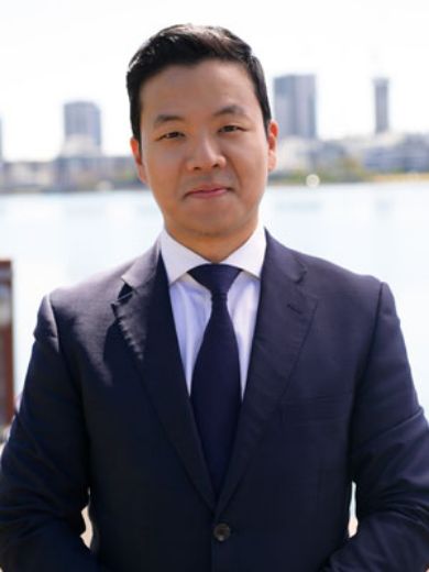 Dylan Choe - Real Estate Agent at Morton  - Newington