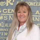 Vickie Williamson - Real Estate Agent From - Ray White - Glen Innes