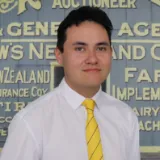 Keanu   Young - Real Estate Agent From - RAY WHITE RURAL - GLEN INNES