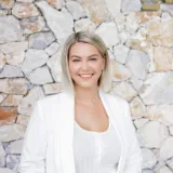Zoe OConnor - Real Estate Agent From - Harcourts Property Centre - Wynnum | Manly