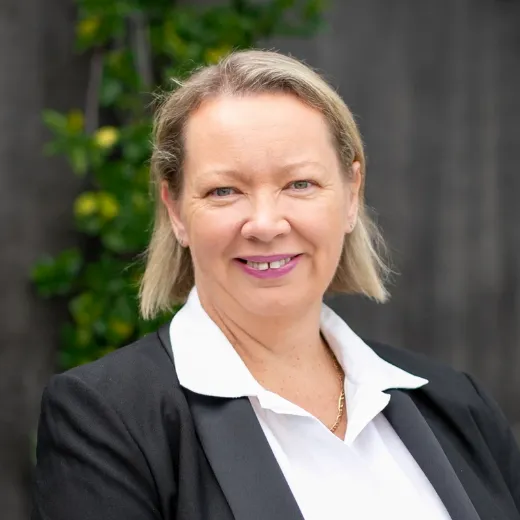 Clare  Brettell - Real Estate Agent at Ray White - Surfers Paradise
