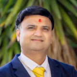 Mayur Gadhvi - Real Estate Agent From - Ray White Point Cook - POINT COOK