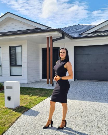 Ebony Murray - Real Estate Agent at Winning Homes