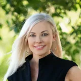 Lisa Etri - Real Estate Agent From - Ray White - ROCHEDALE+
