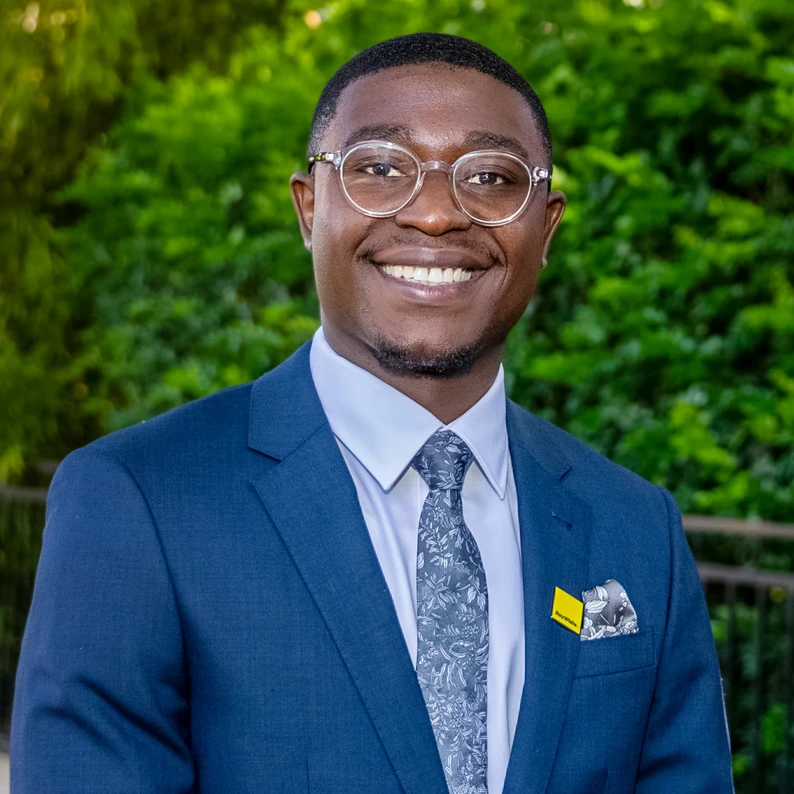 Jones Ntungwanayo - Real Estate Agent