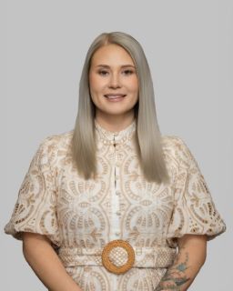 Elise Carrick - Real Estate Agent
