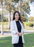 Eliza Li - Real Estate Agent From - Barry Plant - Point Cook