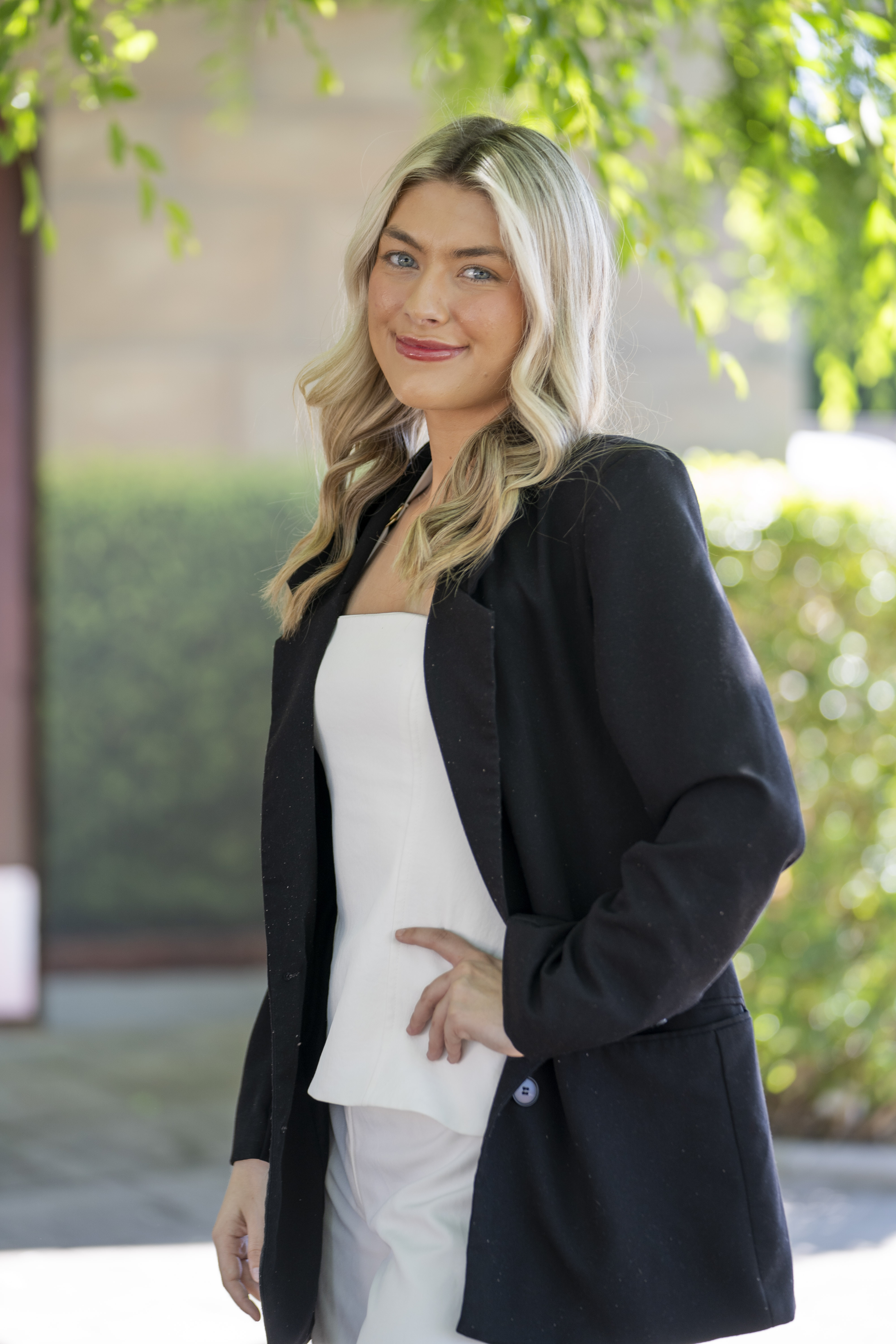 Ella Bennett - Real Estate Agent