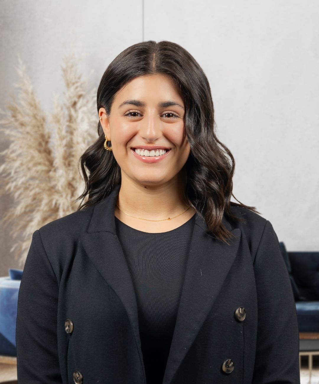Ella Borg - Real Estate Agent