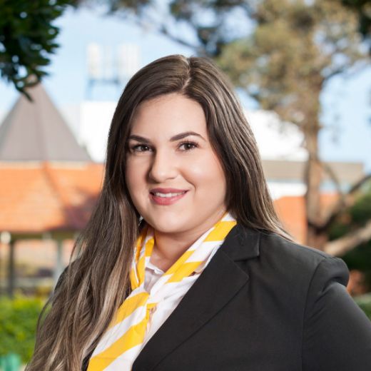Ellena Orologas - Real Estate Agent at Ray White - Oakleigh
