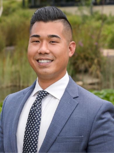 Elvis Huynh - Real Estate Agent at Ray White - Glen Waverley