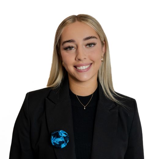 Emily Price - Real Estate Agent at Harcourts Packham Property - RLA 270 735,281342