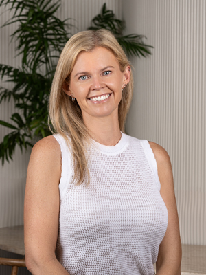 Emma Brand - Real Estate Agent