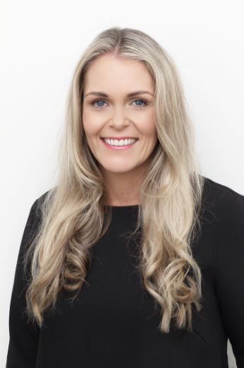 Emma Lowry - Real Estate Agent at Mint Residential