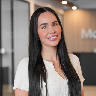 Emma Shuttleworth - Real Estate Agent
