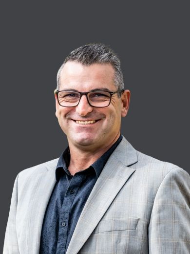 Enes Mulalic - Real Estate Agent at Bailey Property - Tea Tree Gully / Prospect
